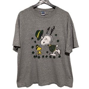 Vintage Snoopy Peanuts Lucky Irish Authentic Y2K Era Tee Grey/Green Mens Large